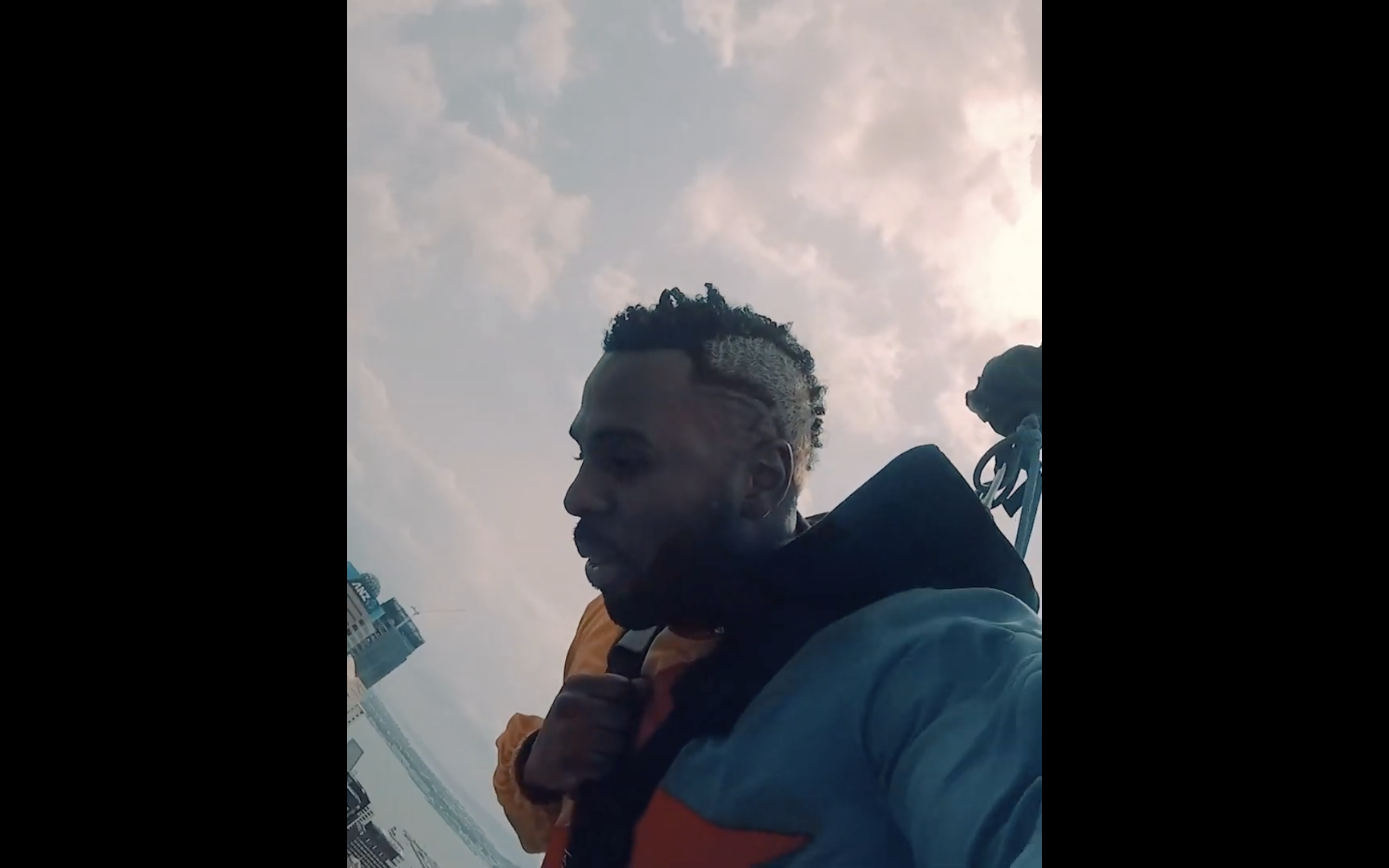 WATCH: Jason Derulo jumps off Auckland's Sky Tower