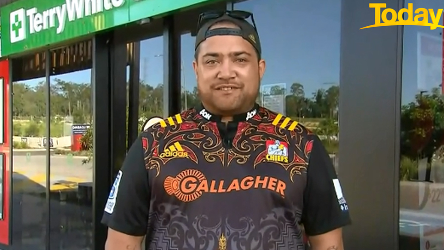 Kiwi 'hero truck driver' goes viral on Australian TV