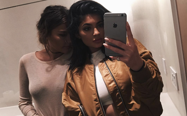 This Kiwi Girl is Casually Friends With Kylie Jenner..
