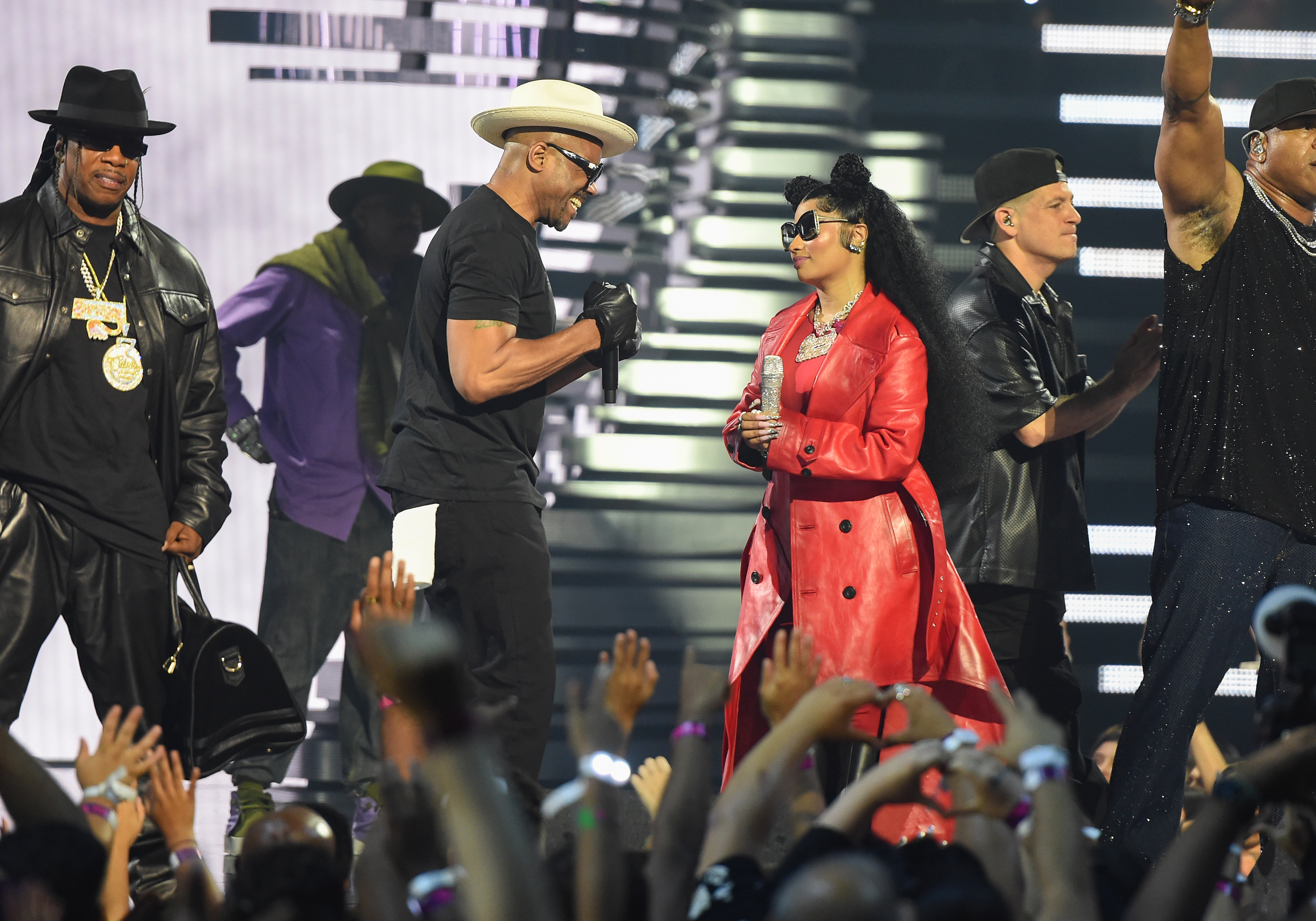 WATCH: ICONIC tribute to 50 Years of Hip Hop at the VMAs
