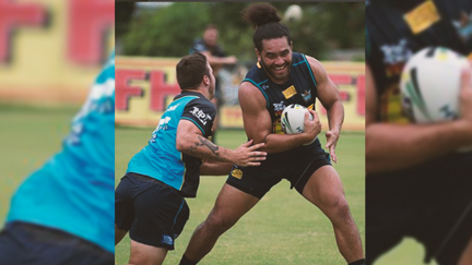 Konrad Hurrell's training attire is absolutely ridiculous