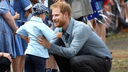 Kid in Australia who grabbed Prince Harry's beard!