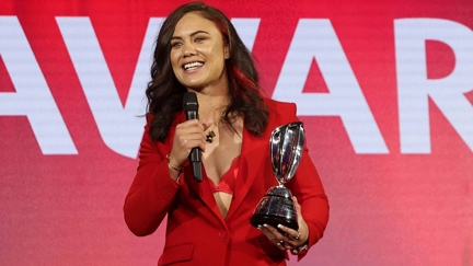 Ruby Tui is named women’s breakthrough 15s player of the year!